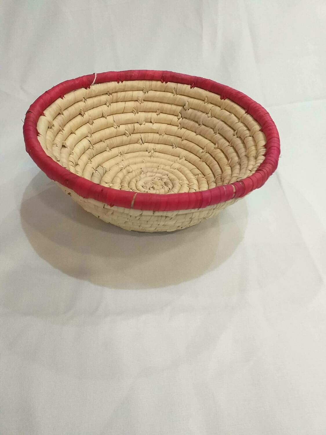 CESTA FRUTERO borde rojo , verde y naranja D25XH10CM CORRS BANGLADESH