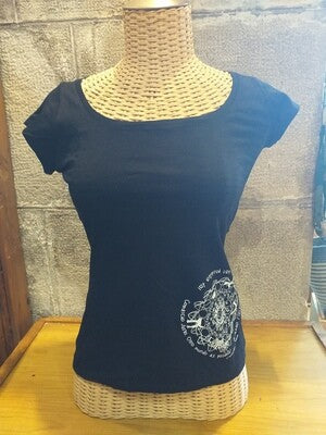 CAMISETA NEGRA XL MUXOTE !!SALDOS!!