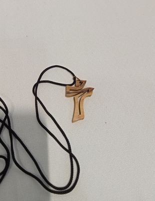 CRUZ CON CORDÓN 3CM